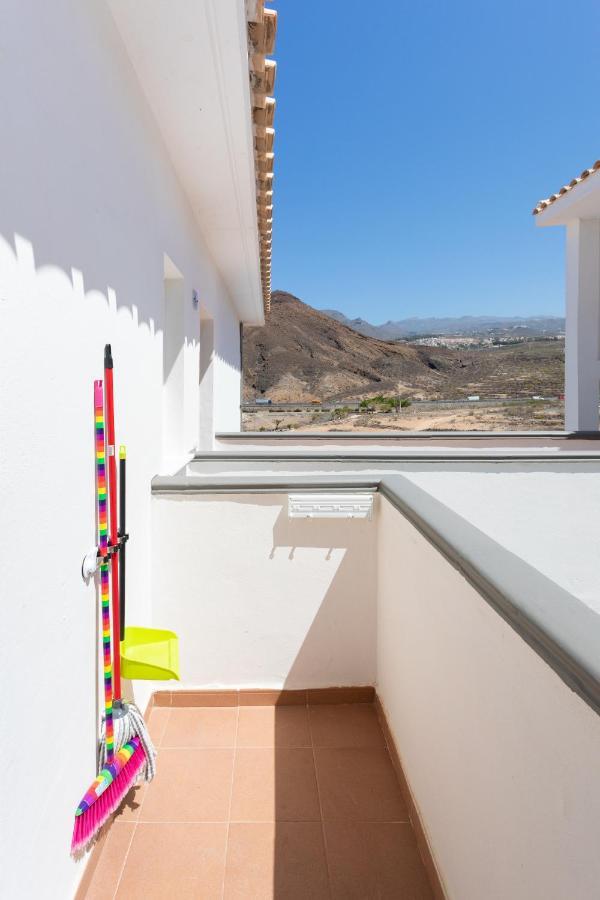 Home2Book Vistahermosa Los Cristianos,Pool & Padel Arona  Eksteriør billede